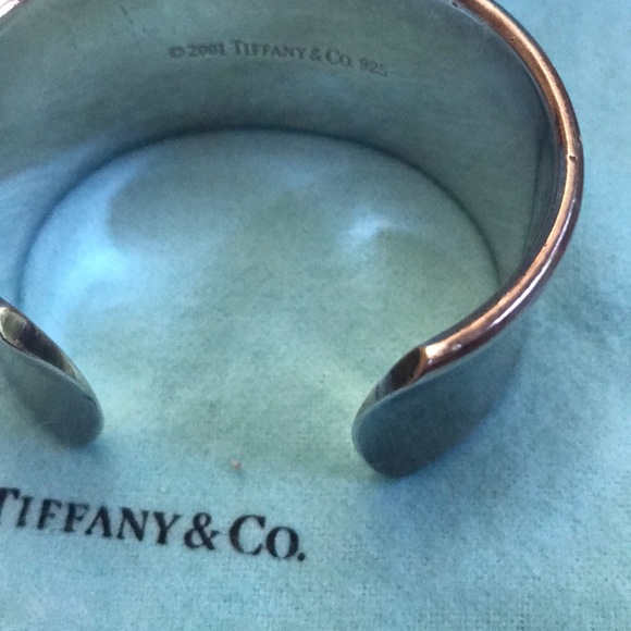 Tiffany & Co. cuff bracelet - Picture 3 of 5